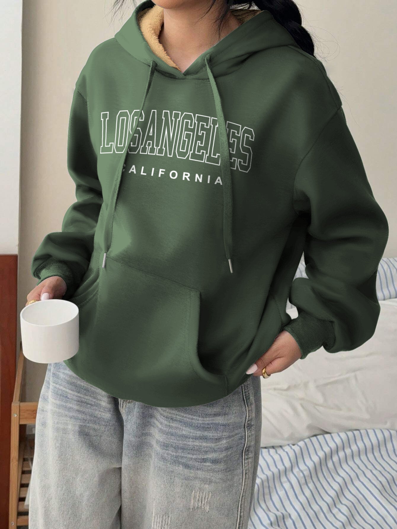 Cozy Oversized Hoodie for Women – Winter Essential